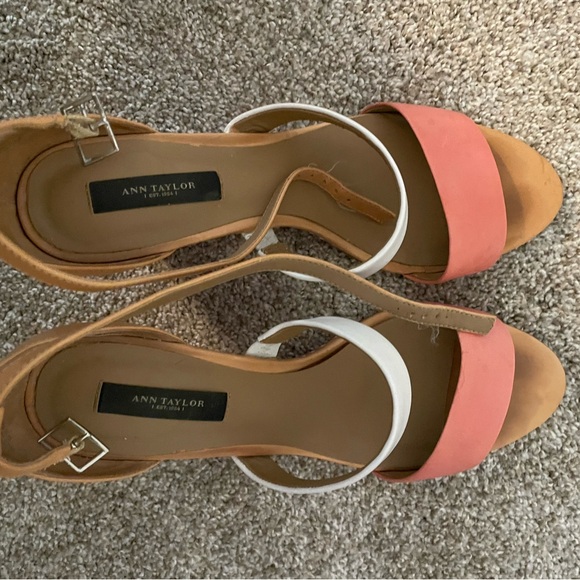 Ann Taylor sandals, size 10 - Picture 3 of 4